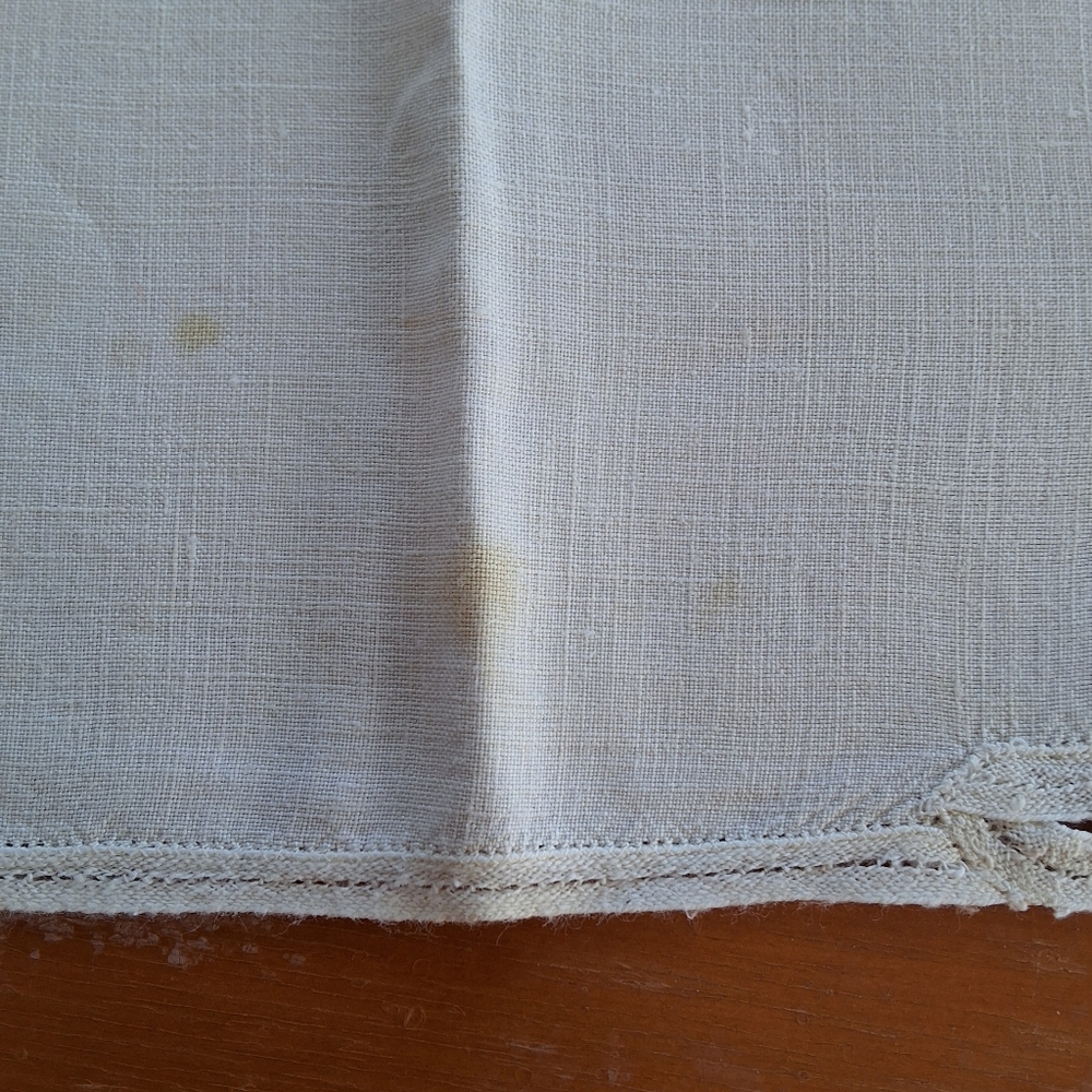 Irish Linens - Picture 6 of 12